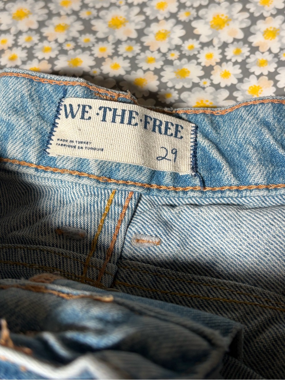 Free People We The Free Good Luck Star Barrel Jeans 29 - Picture 6 of 6